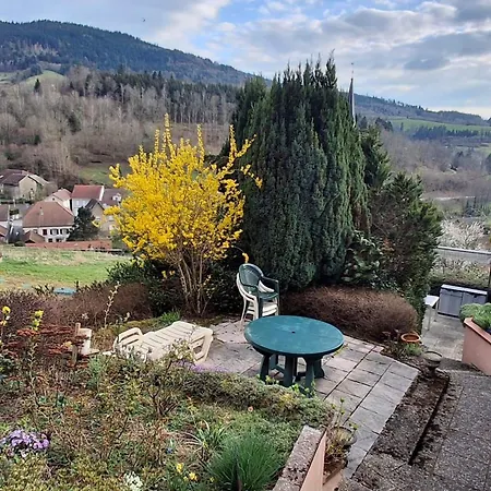 Spacieuse Avec Salle D'eau Privative A - Fr-1-589-810 Bed & Breakfast Wisembach